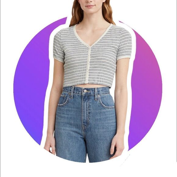 NWT Levi’s Gema T-Shirt - Picture 2 of 5